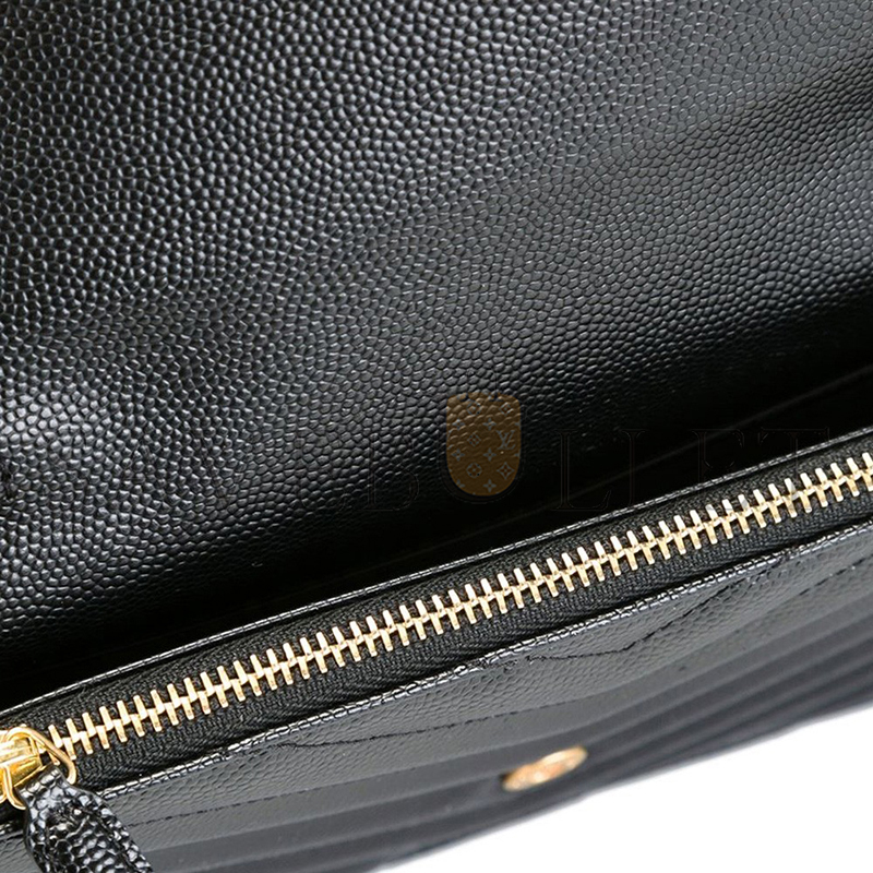 YSL CASSANDRE ENVELOPE CHAIN WALLET IN GRAIN DE POUDRE LEATHER 393953BOW011000 (19*11.5*4cm)